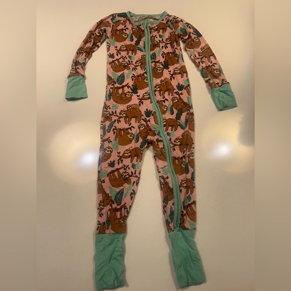 Little Sleepies Sloth Print One Piece Pajama 18-24 months! Bamboo - Picture 1 of 4